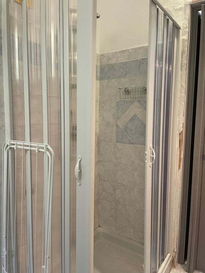 Home Bijoux 罗镇 外观 照片